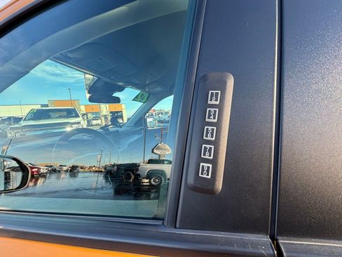 Used 2022 Ford Maverick XLT image 11