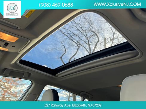 Used 2017 Toyota RAV4 Limited w/ All Weather Liner Package image 27