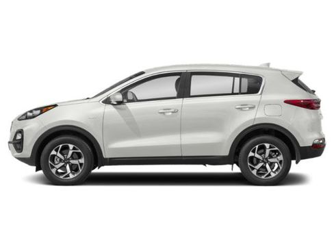 Used 2021 Kia Sportage LX image 3