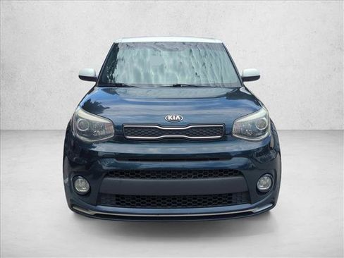 Used 2018 Kia Soul + FWD image 2