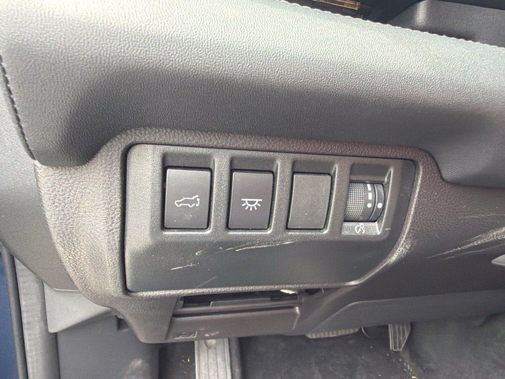 Used 2023 Subaru Ascent Touring AWD/4WD image 20