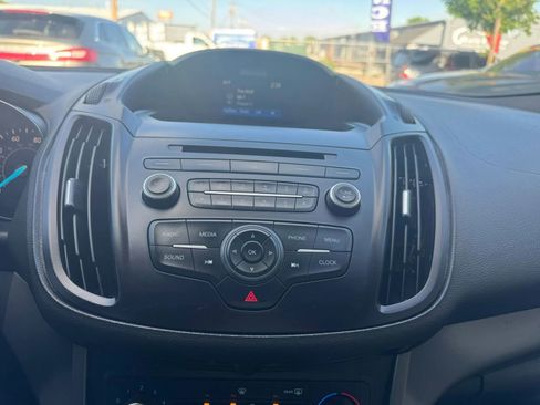 Used 2017 Ford Escape S FWD image 17