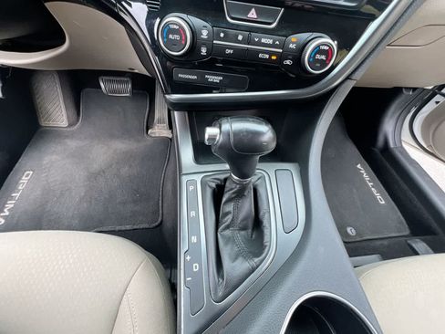 Used 2015 Kia Optima LX FWD image 20