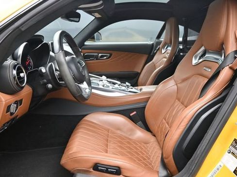 Used 2017 Mercedes-Benz AMG GT S image 15