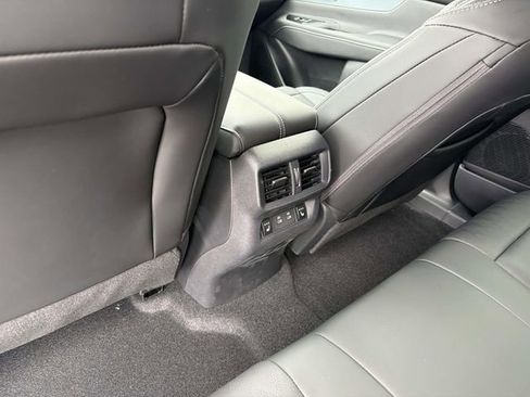New 2026 Nissan Murano Platinum w/ Cargo Package AWD/4WD image 10