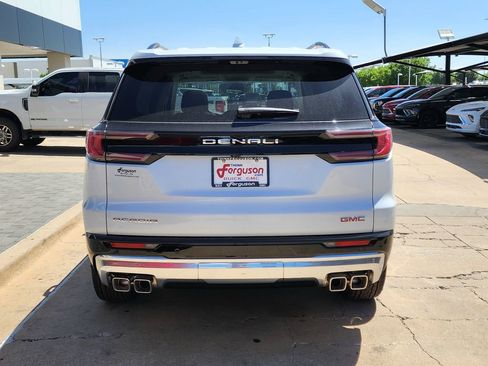 New 2026 GMC Acadia Denali FWD image 5