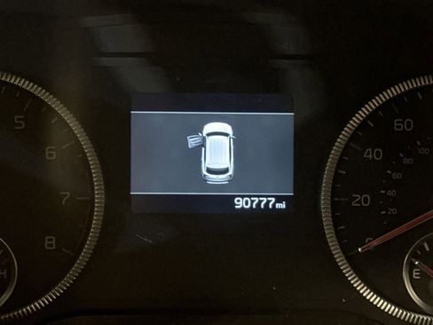 Used 2020 Kia Telluride LX image 21