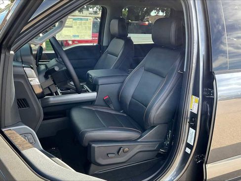 New 2026 Ford F250 Lariat image 9