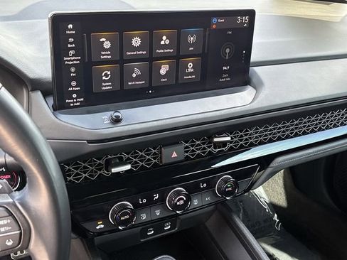 Used 2024 Honda Accord Sport image 14