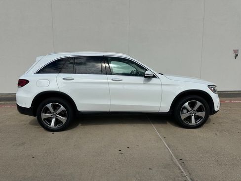 Used 2022 Mercedes-Benz GLC 300 image 9