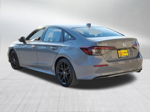 Used 2025 Honda Civic Sport image 5