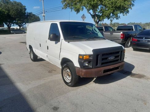 Used 2012 Ford E-250 and Econoline 250 w/ PWR Group RWD image 2