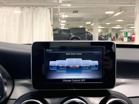 Used 2018 Mercedes-Benz C 300 4MATIC Sedan image 36