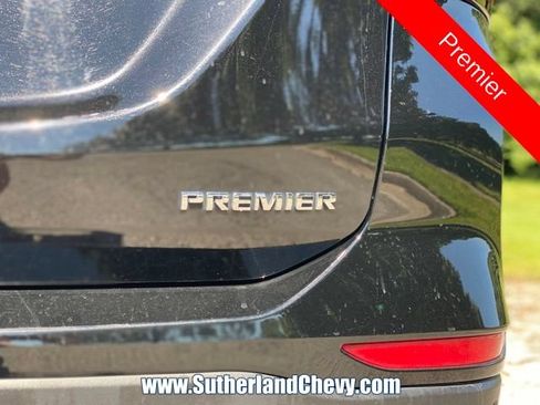 Used 2024 Chevrolet Equinox Premier FWD image 12