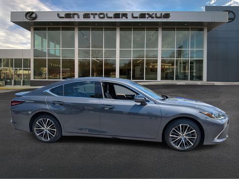 Certified 2025 Lexus ES 350 w/ Premium Package FWD image 2