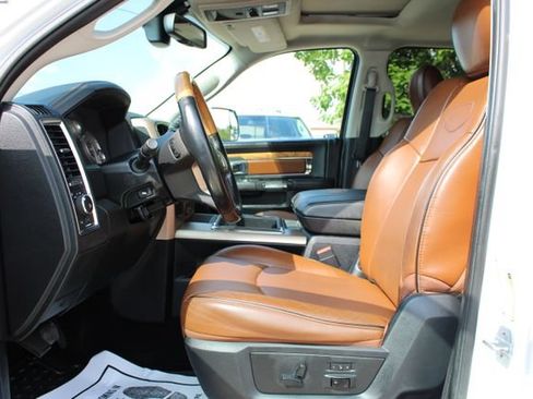 Used 2014 RAM 2500 Longhorn AWD/4WD image 13