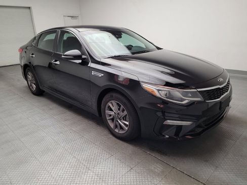 Used 2020 Kia Optima LX FWD image 13
