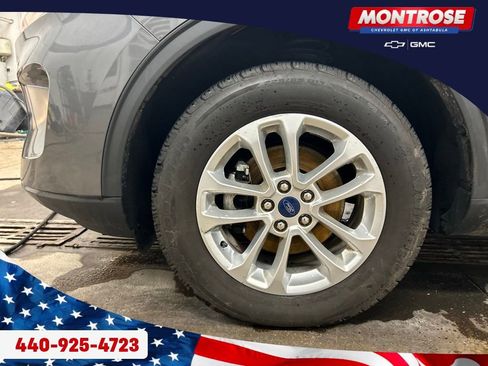 Used 2022 Ford Escape SE w/ Cold Weather Package image 33