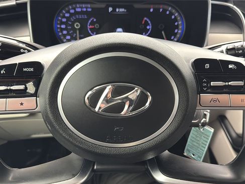 Used 2022 Hyundai Tucson SE FWD image 21