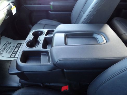 Used 2024 Chevrolet Silverado 2500 W/T w/ WT Convenience Package image 26