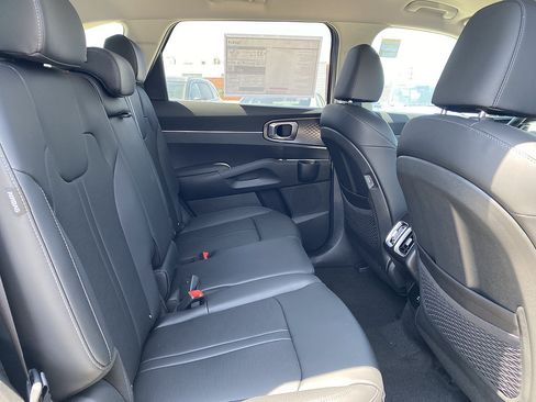New 2026 Kia Sorento EX FWD image 23