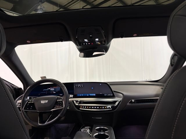 Used 2024 Cadillac Lyriq Luxury RWD image 27