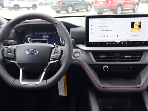 New 2026 Ford Explorer ST-Line image 15