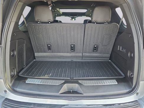 Used 2024 GMC Yukon Denali w/ Max Trailering Package image 12