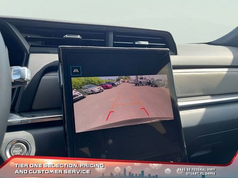 New 2025 GMC Terrain Elevation image 30