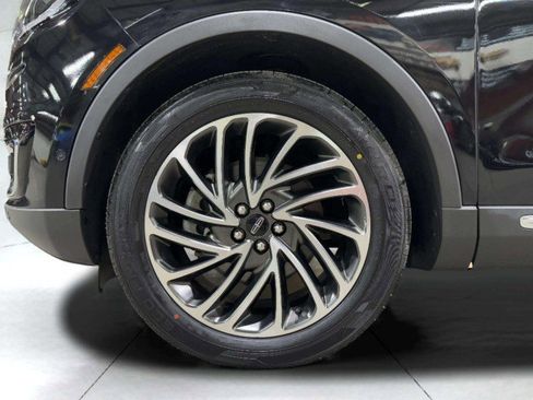 Used 2020 Lincoln Nautilus Reserve w/ Equipment Group 201A image 70