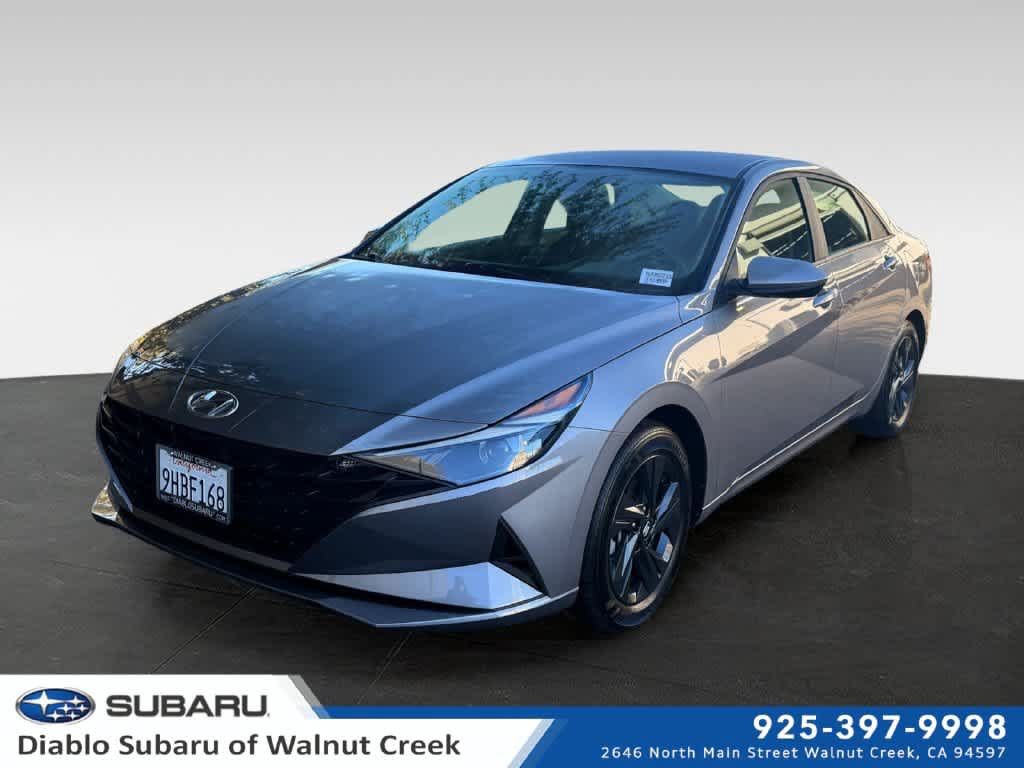 Used 2023 Hyundai Elantra SEL w/ Cargo Package FWD image 1