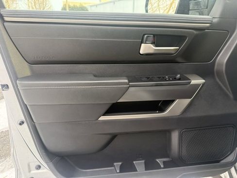 Used 2022 Toyota Tundra SR5 image 11