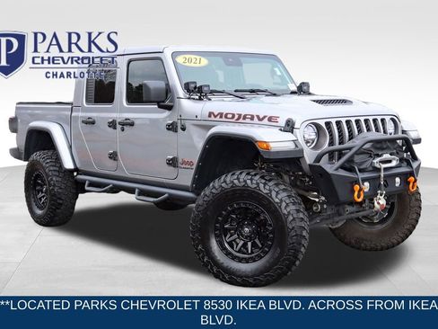 Used 2021 Jeep Gladiator Mojave image 1