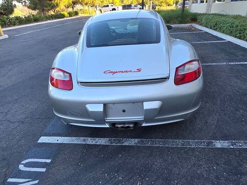 Used 2006 Porsche Cayman S RWD image 3