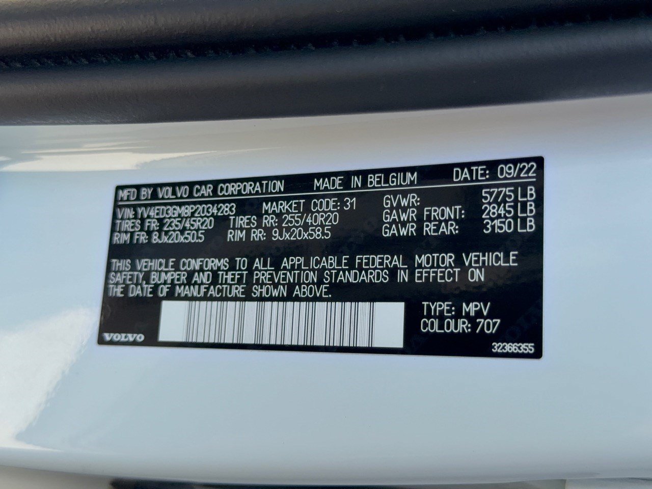 Used 2023 Volvo C40 P8 Recharge Ultimate AWD/4WD image 31