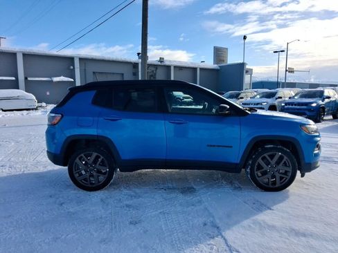 New 2026 Jeep Compass Limited w/ Sun, Sound & Navigation Group AWD/4WD image 9