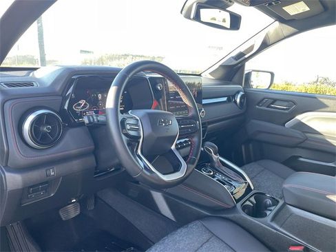 Used 2024 Chevrolet Colorado Z71 w/ Z71 Convenience Package 2 image 10