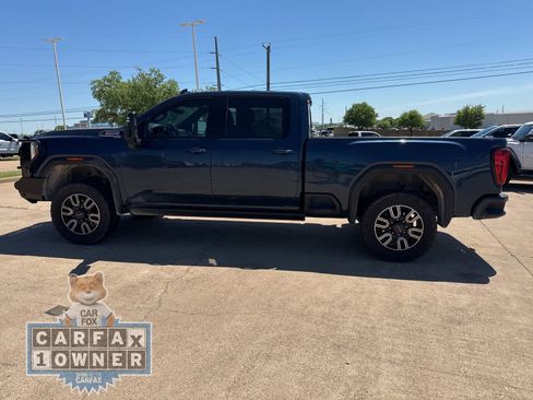 Used 2023 GMC Sierra 2500 AT4 w/ AT4 Premium Plus Package image 4