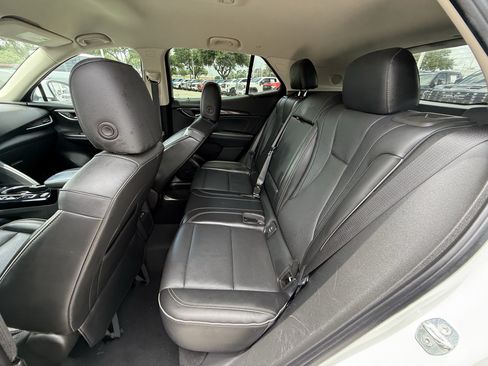 Used 2023 Buick Envision Essence FWD image 31