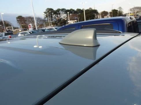 Used 2023 Toyota RAV4 XLE image 21