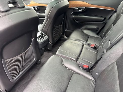 Certified 2023 Volvo XC90 B6 Plus w/ Protection Package Premier image 11