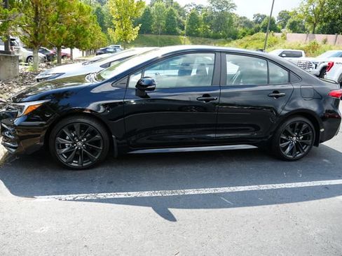 Used 2026 Toyota Corolla SE FWD image 7