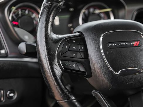 Used 2018 Dodge Challenger R/T Plus image 13