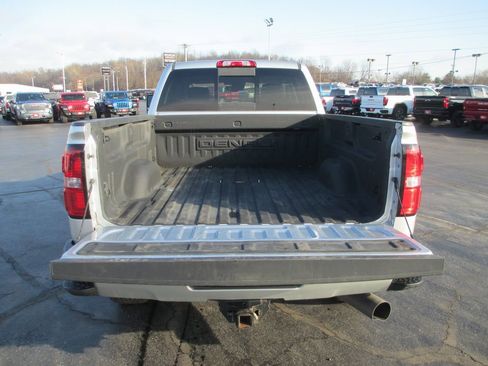 Used 2019 GMC Sierra 2500 Denali w/ Duramax Plus Package image 5