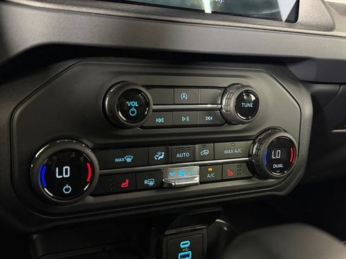 Used 2025 Ford Bronco Big Bend AWD/4WD image 49