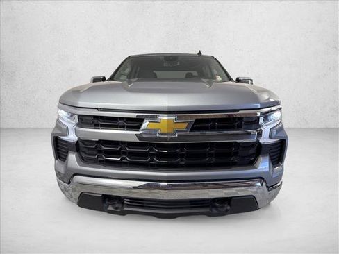 Used 2024 Chevrolet Silverado 1500 LT AWD/4WD image 8