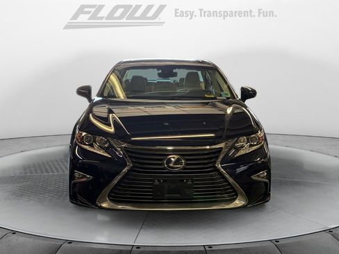 Used 2018 Lexus ES 350 w/ Premier Package FWD image 3
