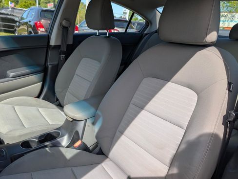 Used 2014 Kia Forte EX image 14