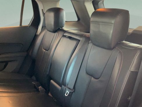 Used 2011 GMC Terrain SLT AWD/4WD image 28