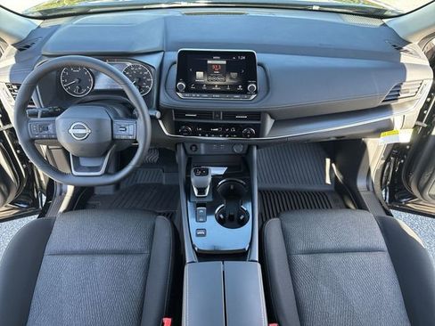 New 2026 Nissan Rogue SV image 9